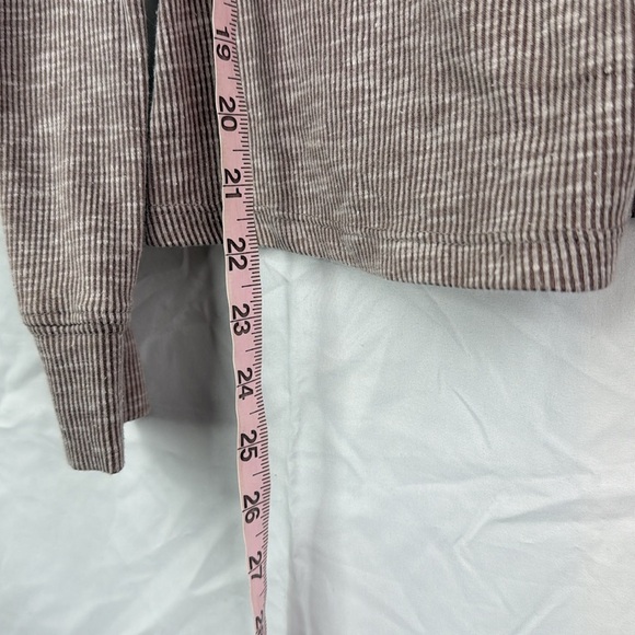 Universal Thread Women's Size Small Ribbed Long Sleeve Henley Top - Taupe - Picture 8 of 8